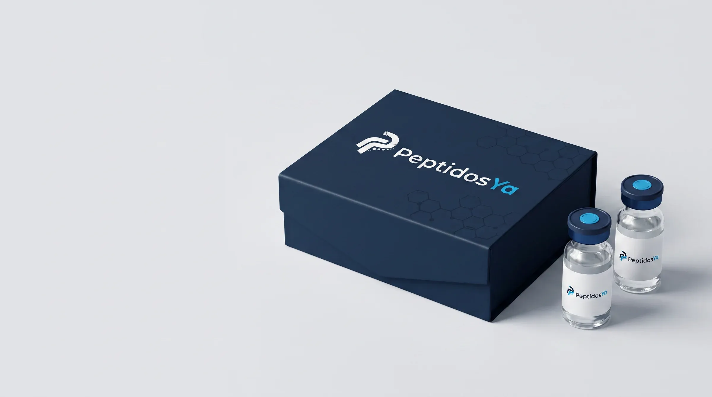 Caja de envío de PeptidosYa junto a dos viales